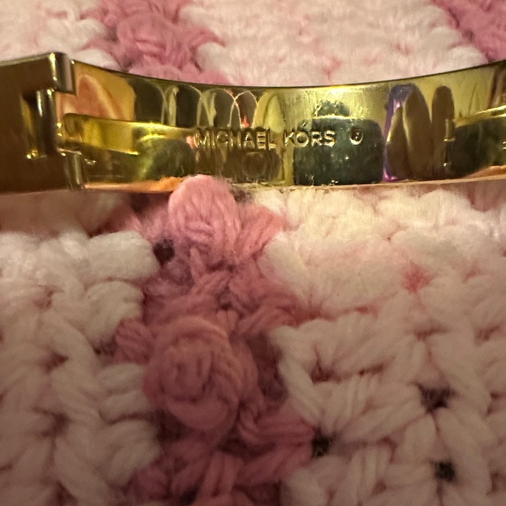 Michael Kors Gold Bracelet and Ring Set - Picture 6 of 8